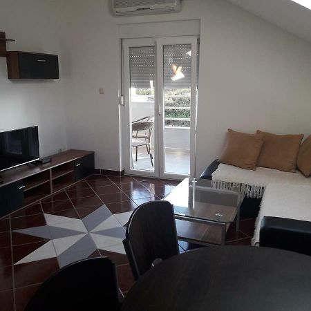 Apartmani Kuzmić Vrsi Zewnętrze zdjęcie