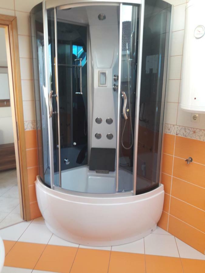 Apartmani Kuzmić Vrsi Zewnętrze zdjęcie