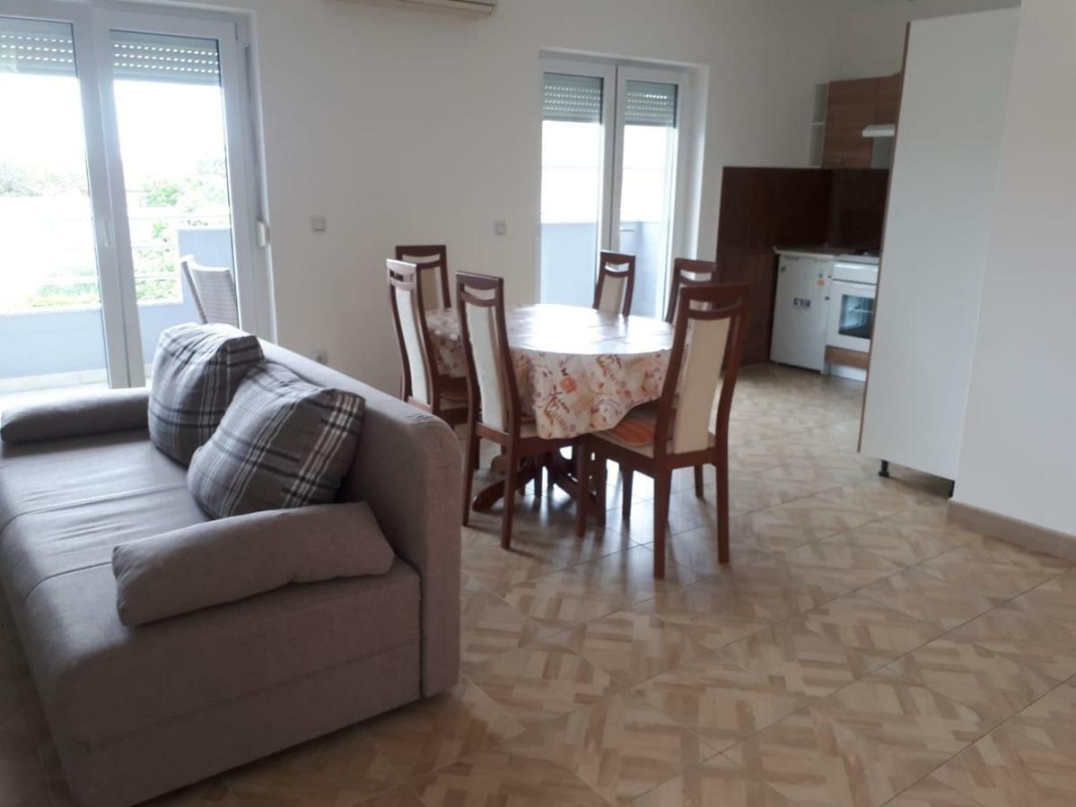 Apartmani Kuzmić Vrsi Zewnętrze zdjęcie