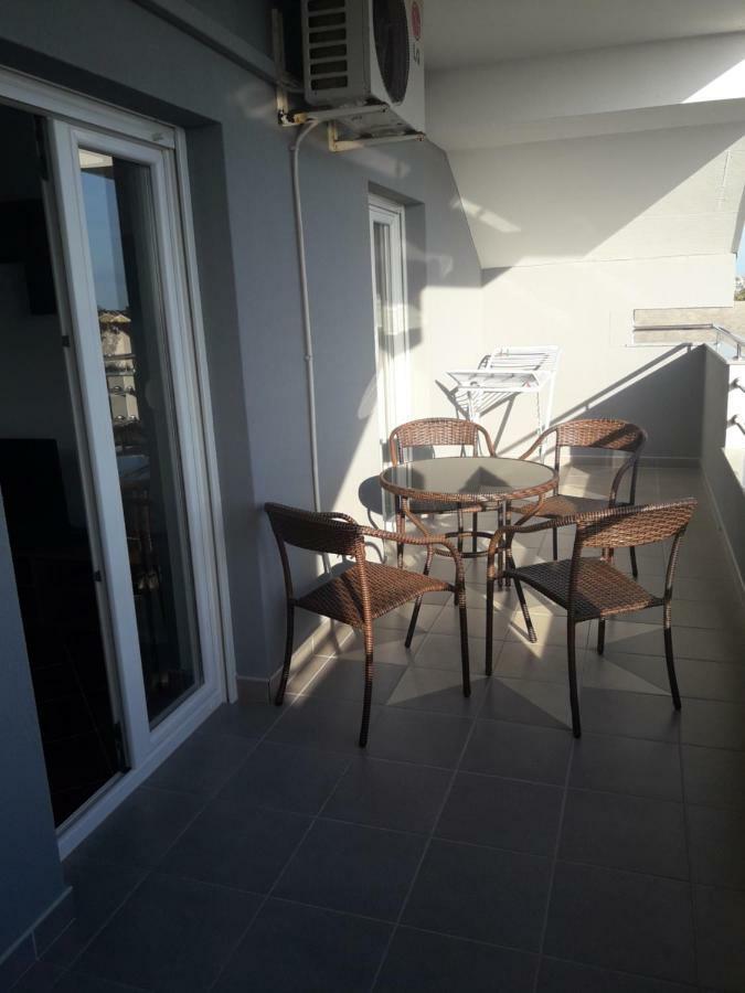 Apartmani Kuzmić Vrsi Zewnętrze zdjęcie